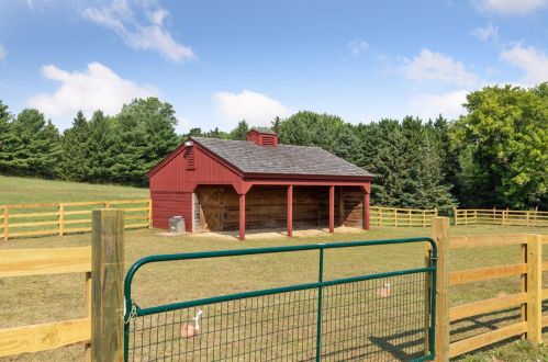 9833 Norell Ave, Stillwater MN  55082-8573 exterior