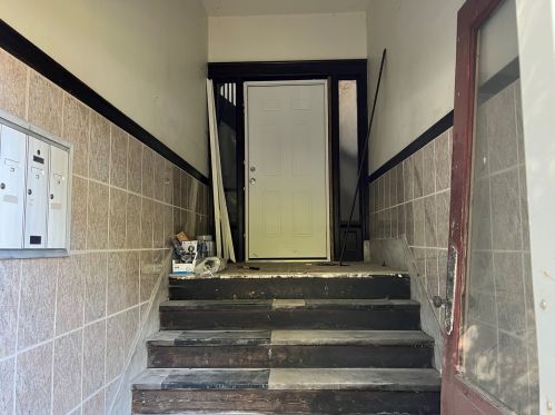 716 90th St, Chicago IL  60619-7502 exterior