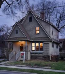 2141 Lakeland Ave, Madison, WI 53704-5652