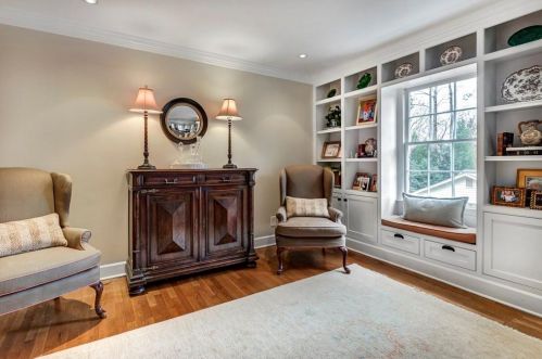 4620 Angelo Dr, Atlanta GA 30319-1045 exterior