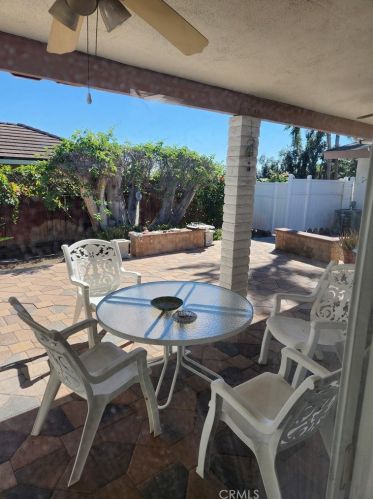 1324 Kroeger Ave, Fullerton CA exterior