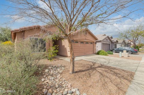 18822 16th Pl, Phoenix, AZ 85024-2425