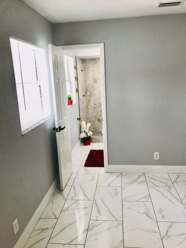 6430 Larmon St, Tampa FL  33634-5018 exterior