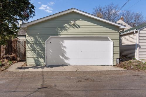 2212 Eleanor Ave, Saint Paul MN 55116-1101 exterior