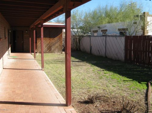 2618 Orchard Ave, Tucson, AZ 85712-1911