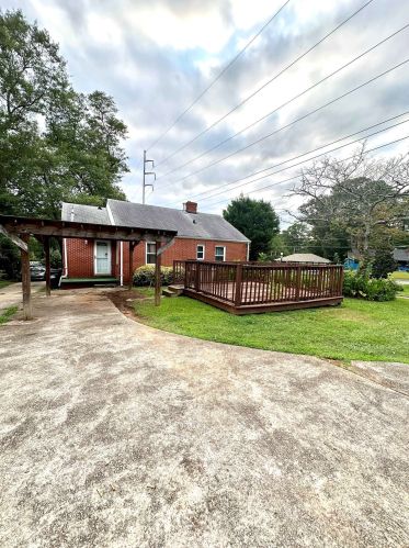 3006 Larose St, Atlanta GA 30344-4526 exterior