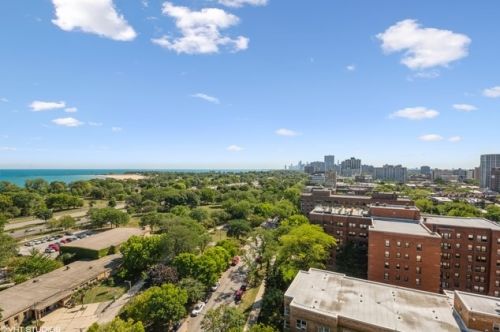 4920 Marine Dr, Chicago IL  60640-3965 exterior