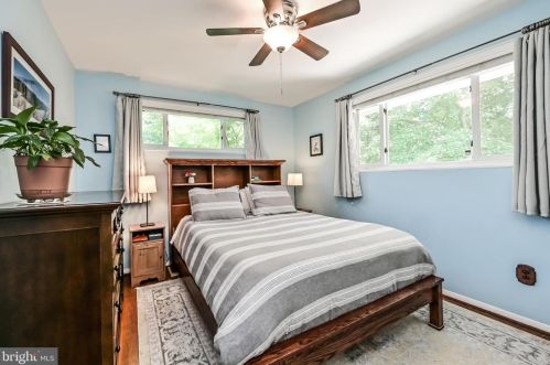 5615 Chase Ct, Alexandria VA 22312-6318 exterior