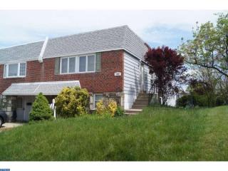 423 Regina St, Philadelphia PA  19116-2404 exterior