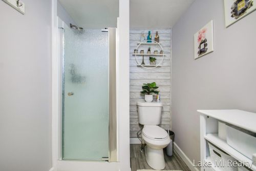 2833 Highgate Ave, Wyoming MI 49509-2957 exterior