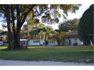 37040 Kyle Dr, Zephyrhills, FL 33541-7713