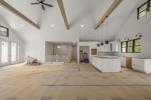 645 Glendale Rd, Wilbraham MA 01095 exterior