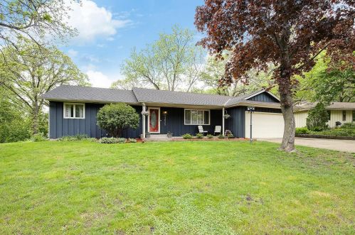 13825 Gladiola Way, Saint Paul MN  55124-7340 exterior