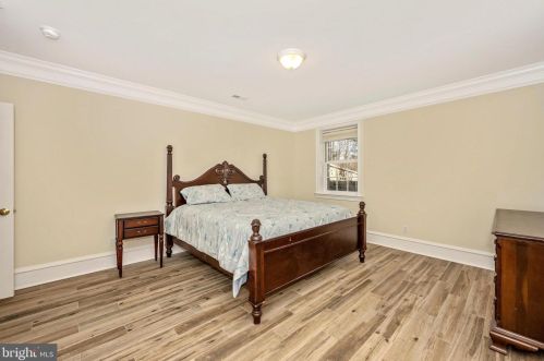 11340 Albermyrtle Rd, Rockville MD exterior