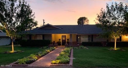 8332 10th Ave, Phoenix AZ  85021-5511 exterior