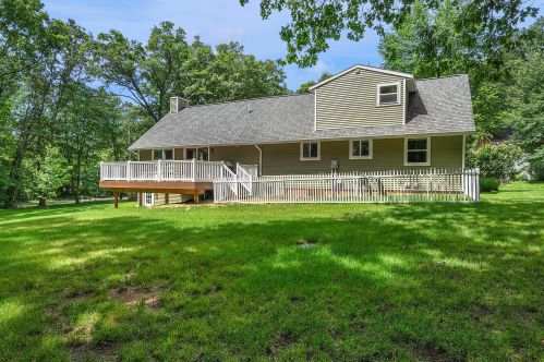 11133 Foreman St, Lowell MI 49331-9647 exterior