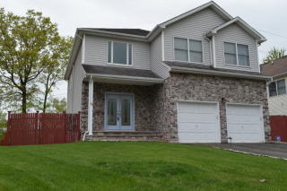 21 Hall Ct, Parsippany, NJ 07054-4369