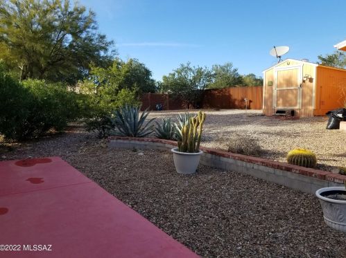 10960 Gila Rd, Tucson AZ 85742-9747 exterior