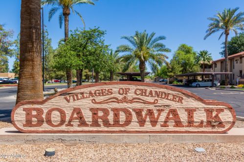 1351 Pleasant Dr, Chandler AZ  85225-6513 exterior