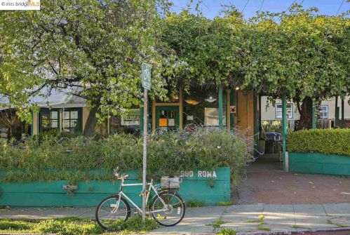 1515 Hopkins St, Berkeley CA 94707-2737 exterior