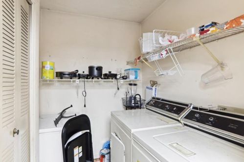 3441 Ivys Walk, Atlanta GA  30340-4042 exterior