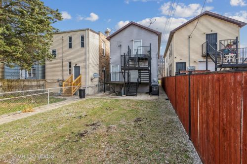 442 Monticello Ave, Chicago IL 60651-2228 exterior