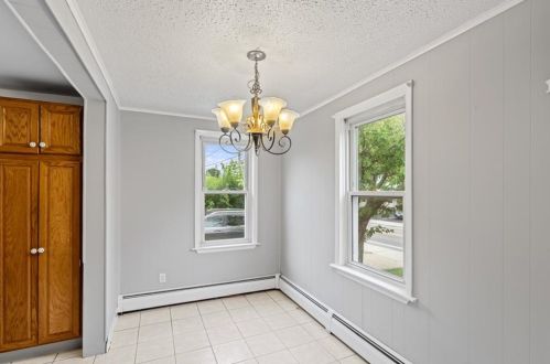 453 Woonasquatucket Ave, Providence RI 02911-3134 exterior