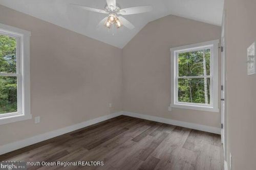 431 Virginia Ave, Berkeley Township NJ 08721-2811 exterior