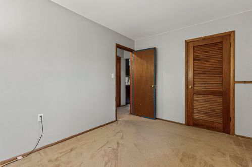 9826 Langlade St, Milwaukee WI 53225-1014 exterior