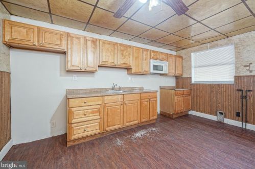 1904 22nd St, Philadelphia PA 19121-2112 exterior