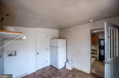 388 Hanover St, Pottstown PA 19464-5327 exterior