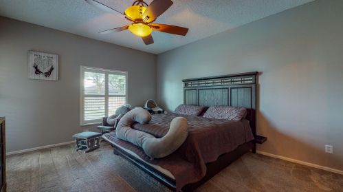 2081 Burlington St, Fort Pierce FL  34984-4350 exterior