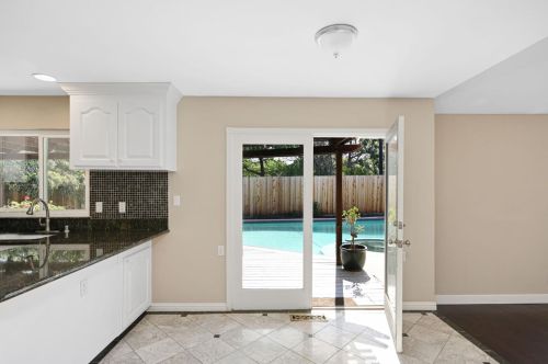 1185 Mardon Ct, Concord CA 94521-4744 exterior