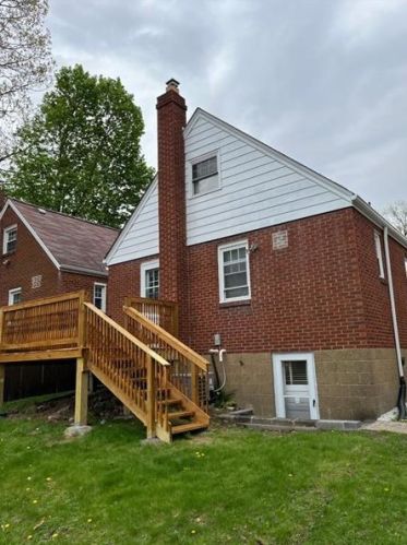 566 Highland Pl, Pittsburgh PA  15202-2928 exterior