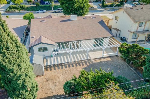 851 Adlena Dr, Fullerton CA  92833-2349 exterior