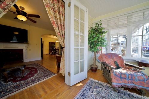 9 Fairview St, New Britain CT 06051-2707 exterior