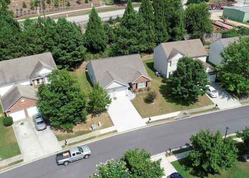 2326 Tullamore Cir, Lithonia GA 30039-7039 exterior