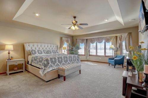 1701 Overlook Dr, Joliet IL 60431-1554 exterior