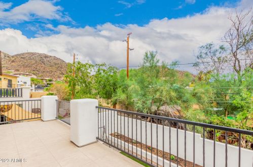 9837 Central Ave, Phoenix AZ 85020-1008 exterior