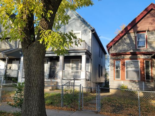 2749 34th St, Milwaukee WI  53215-3541 exterior