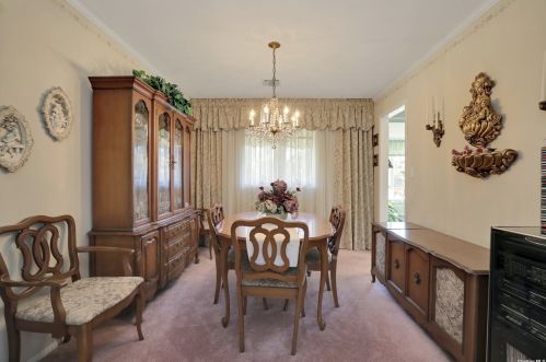 22 Gannet Dr, Commack NY 11725-4904 exterior