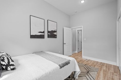 373 Main St, Pittsburgh PA  15201-1153 exterior