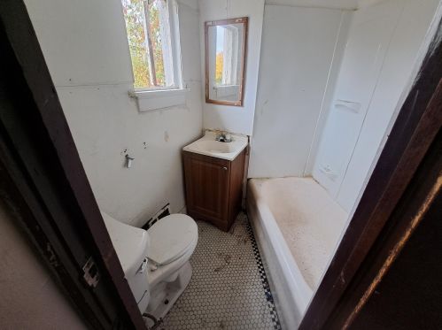 3800 15th St, Milwaukee WI  53206-2909 exterior