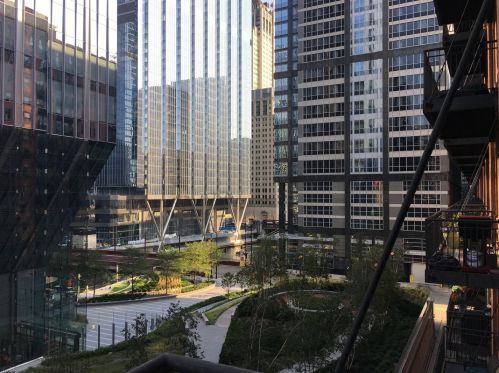 165 Canal St, Chicago IL  60606-1408 exterior