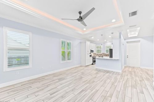 2261 River Reach Dr, Naples, FL 34104-6924