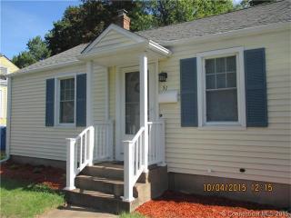 51 Essex St, Manchester CT  06040-4003 exterior