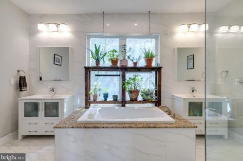 1503 19 St, Philadelphia PA 19145-1440 exterior