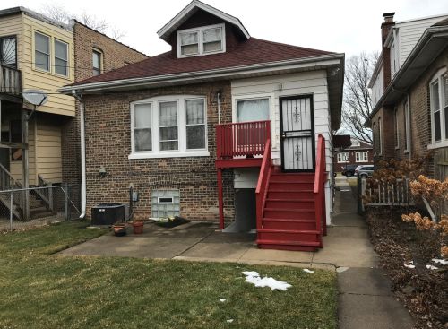 7826 Indiana Ave, Chicago, IL 60619-2333