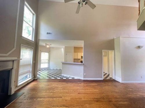 4022 Brockett Walk, Tucker, GA 30084-6402