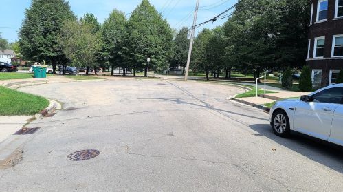 414 Nicholson St, Joliet IL 60435-6111 exterior